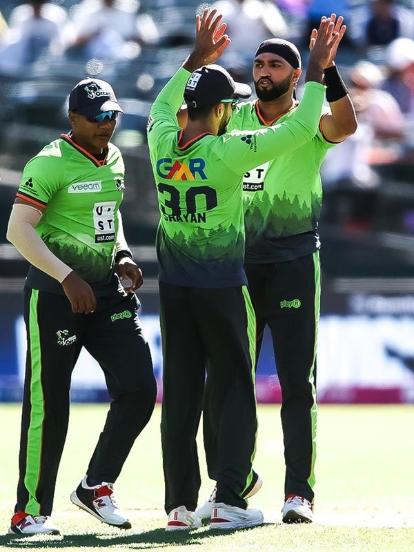 seattle-orcas-clinch-20-run-victory-over-los-angeles-knight-riders-to-close-out-oakland-leg-oak.Click to read full article.